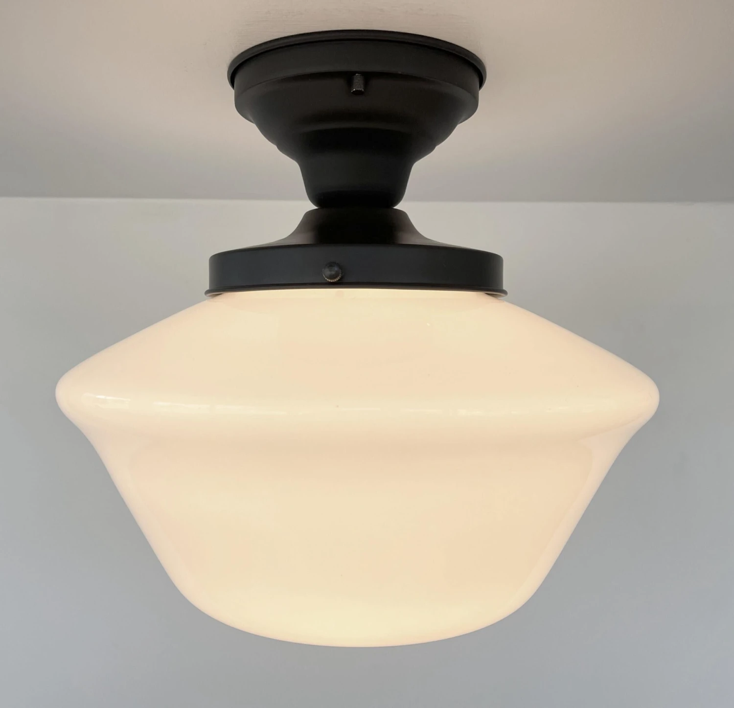 ELEGANT SCHOOLHOUSE Authentic Historical 1930's Antique Milk Glass Ceiling Light 4 ELEGANT SCHOOLHOUSE Authentic Historical 1930's Antique Milk Glass Ceiling Light - Image 2