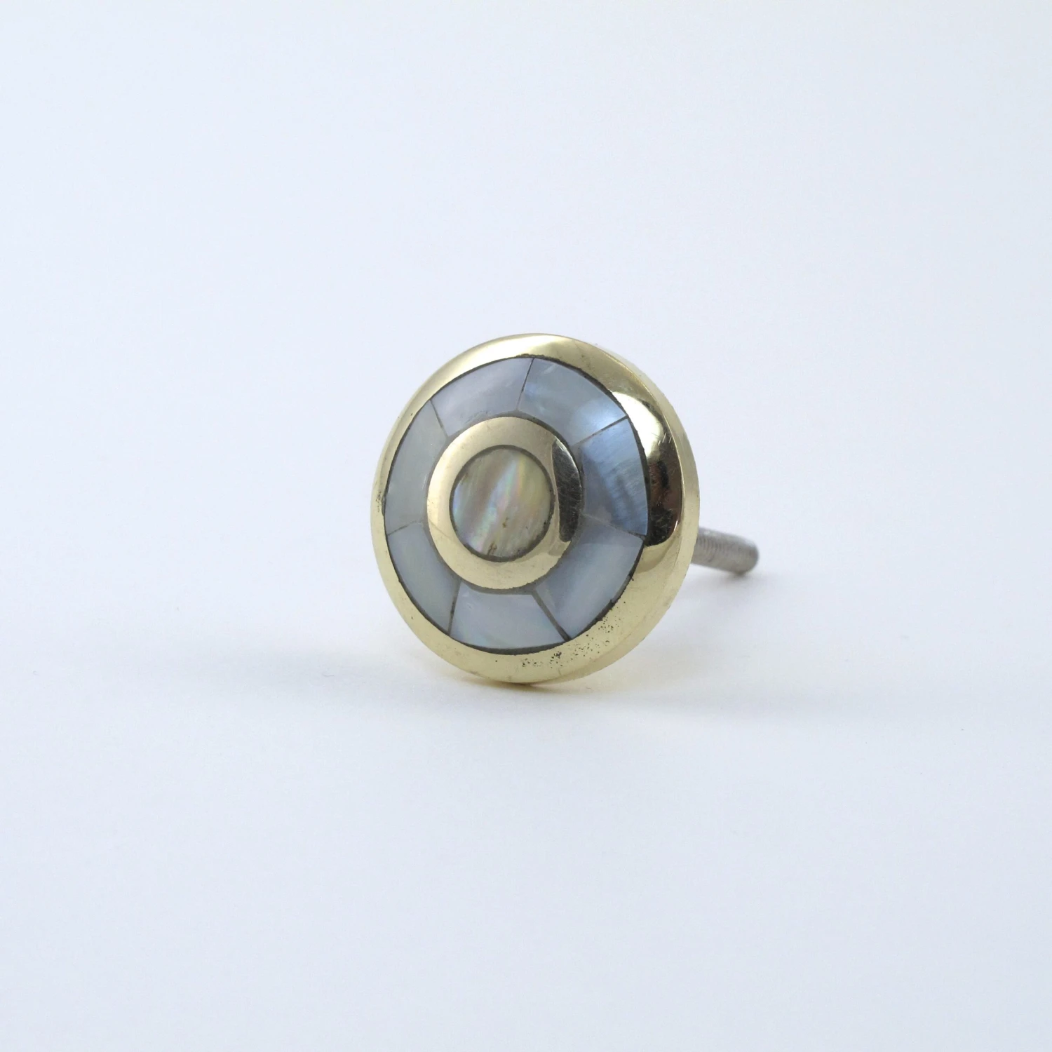 Mother Of Pearl Alice Knob(Mother Of Pearl Alice Knob) 4 Mother Of Pearl Alice Knob(Mother Of Pearl Alice Knob) - Image 2