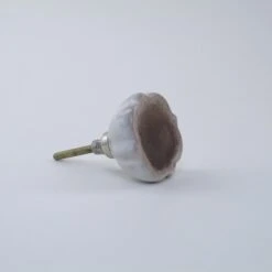 Sea Glass Cushion Knob - Amethyst(Amethyst Sea Glass Cushion Cabinet Knobs And Pulls) 10 Sea Glass Cushion Knob - Amethyst(Amethyst Sea Glass Cushion Cabinet Knobs And Pulls) -The Lamp Goods IMG 0666