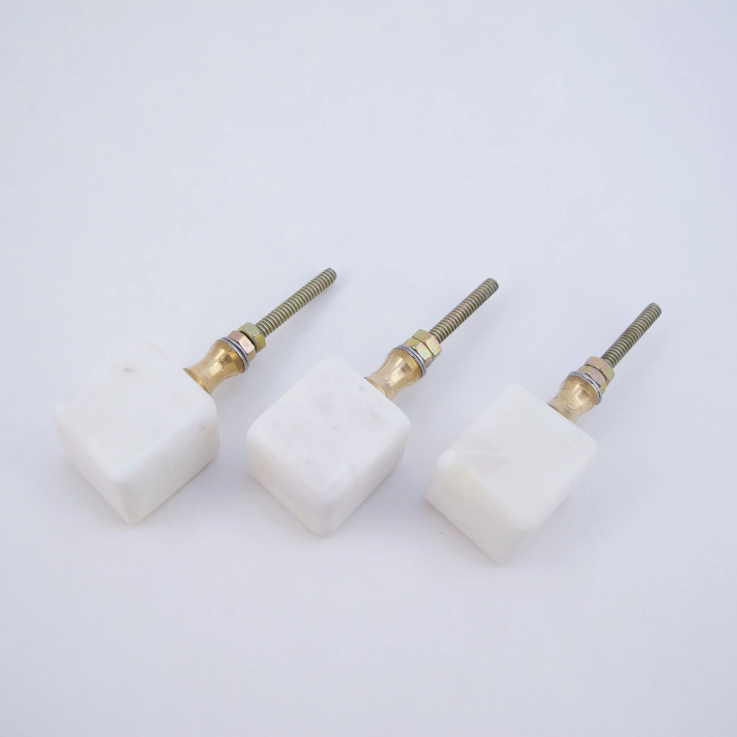 Square White Quartz Knob(Square White Quartz Knob) 3 Square White Quartz Knob(Square White Quartz Knob)