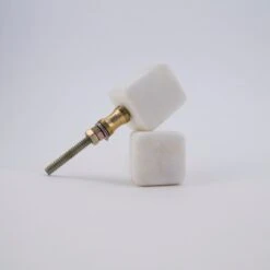 Square White Quartz Knob(Square White Quartz Knob) 19 Square White Quartz Knob(Square White Quartz Knob) -The Lamp Goods IMG 1334