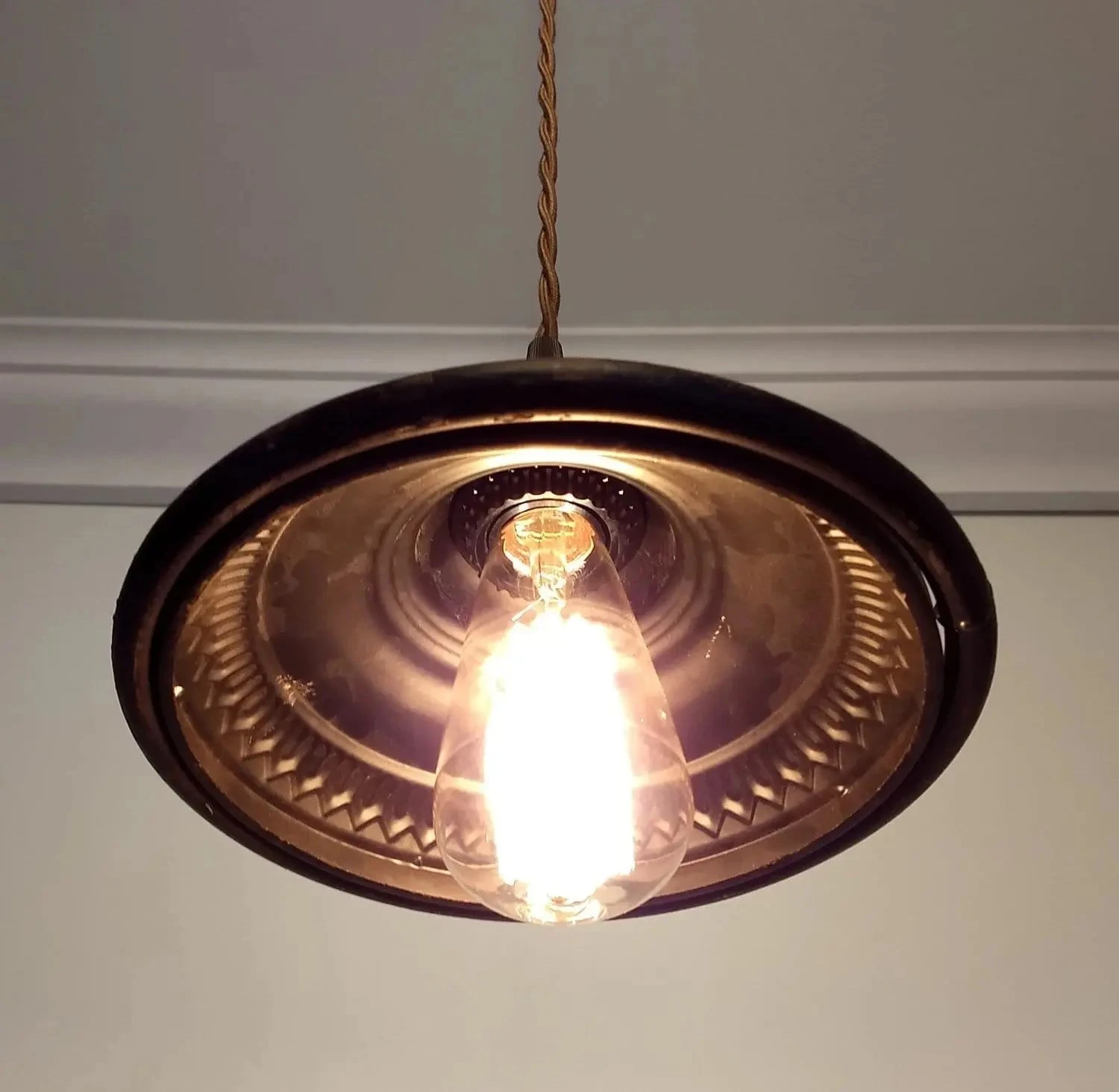 Popular Rustic INDUSTRIAL Pendant Light - Image 3