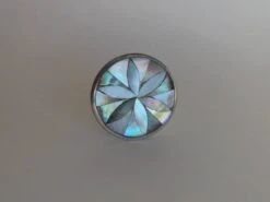 Mother Of Pearl Black Lotus(Mother Of Pearl Black Lotus) -The Lamp Goods blackmotherofpearlknob4