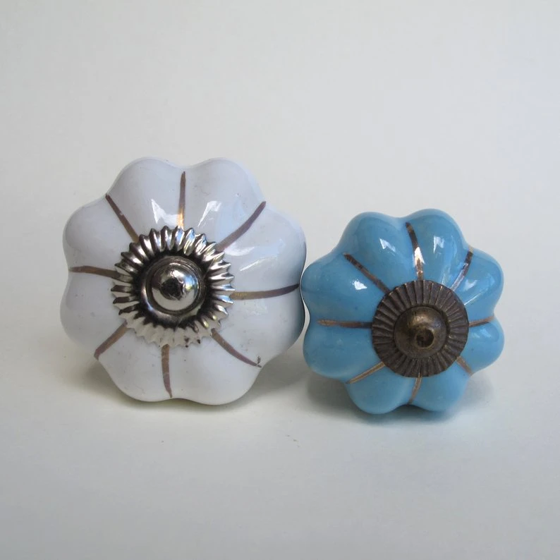 Petite Marigold Knob - Light Blue(Copy Of Marigold Knob) 6 Petite Marigold Knob - Light Blue(Copy Of Marigold Knob) - Image 4