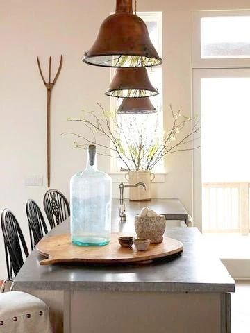 The Lamp Goods -The Lamp Goods dining 1600x c7aeea7c 829b 4647 8295