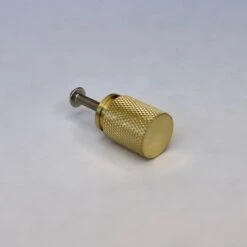 Knurled Gold Brass Pull(Knurled Gold Brass Pull)
