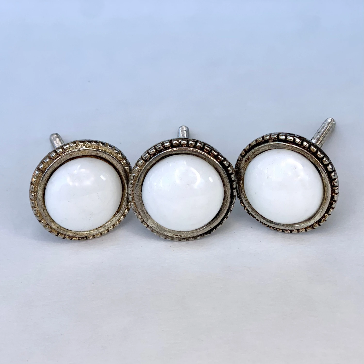 White Doloris Knob(White Doloris Knob) 4 White Doloris Knob(White Doloris Knob) - Image 2