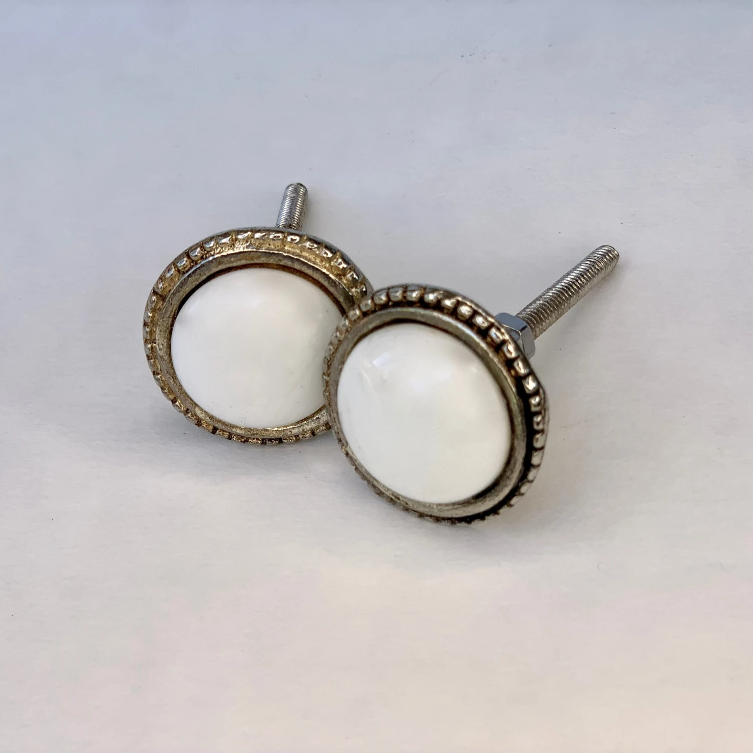 White Doloris Knob(White Doloris Knob) 6 White Doloris Knob(White Doloris Knob) - Image 4