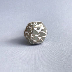 Petite Ginko Knob(Small Ginko Knob) 21 Petite Ginko Knob(Small Ginko Knob) -The Lamp Goods grey ginko knob 1