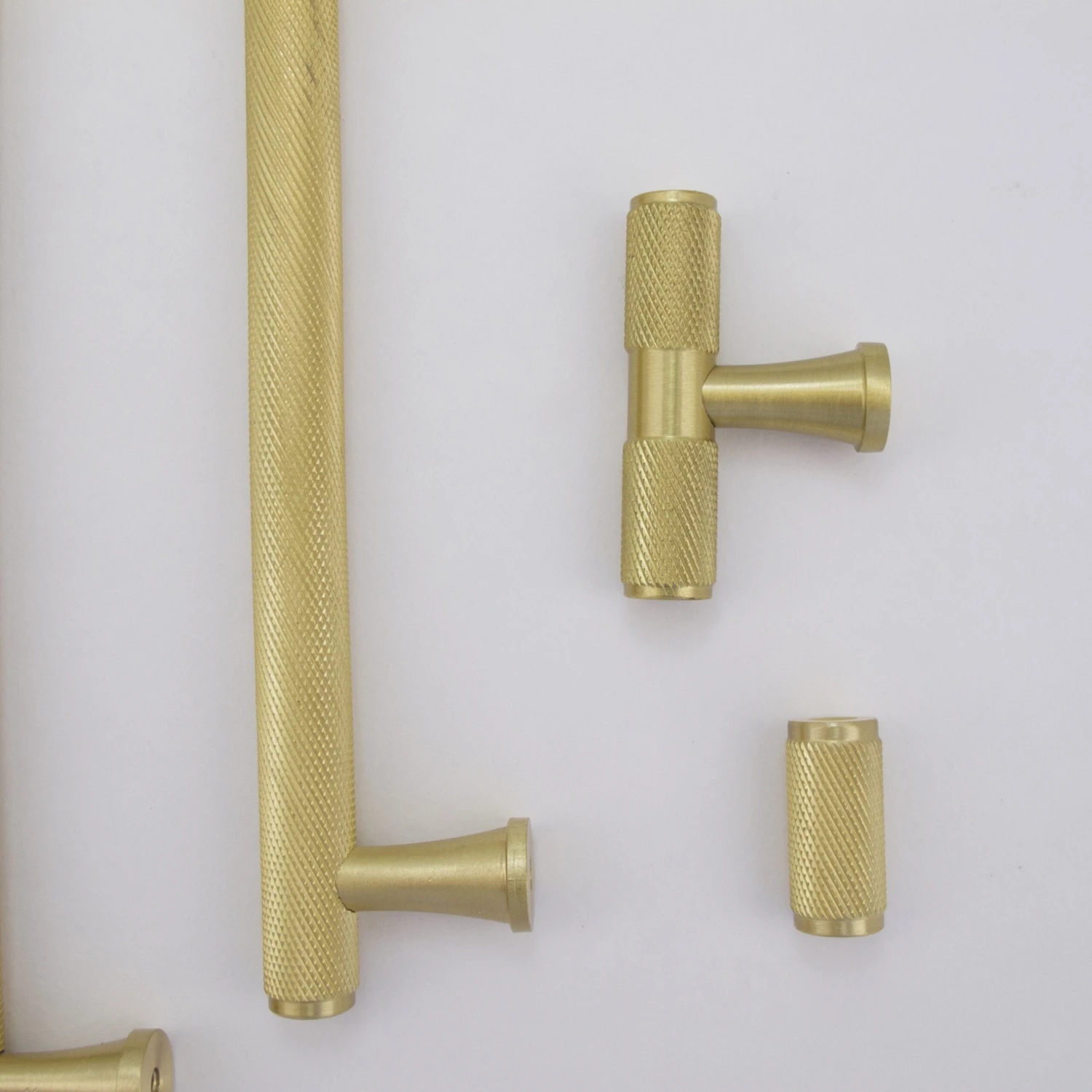 Knurled Satin Brass Handles Gold(Knurled Brass Handles And T Bar Drawer 56128) 12 Knurled Satin Brass Handles Gold(Knurled Brass Handles And T Bar Drawer 56128) - Image 10