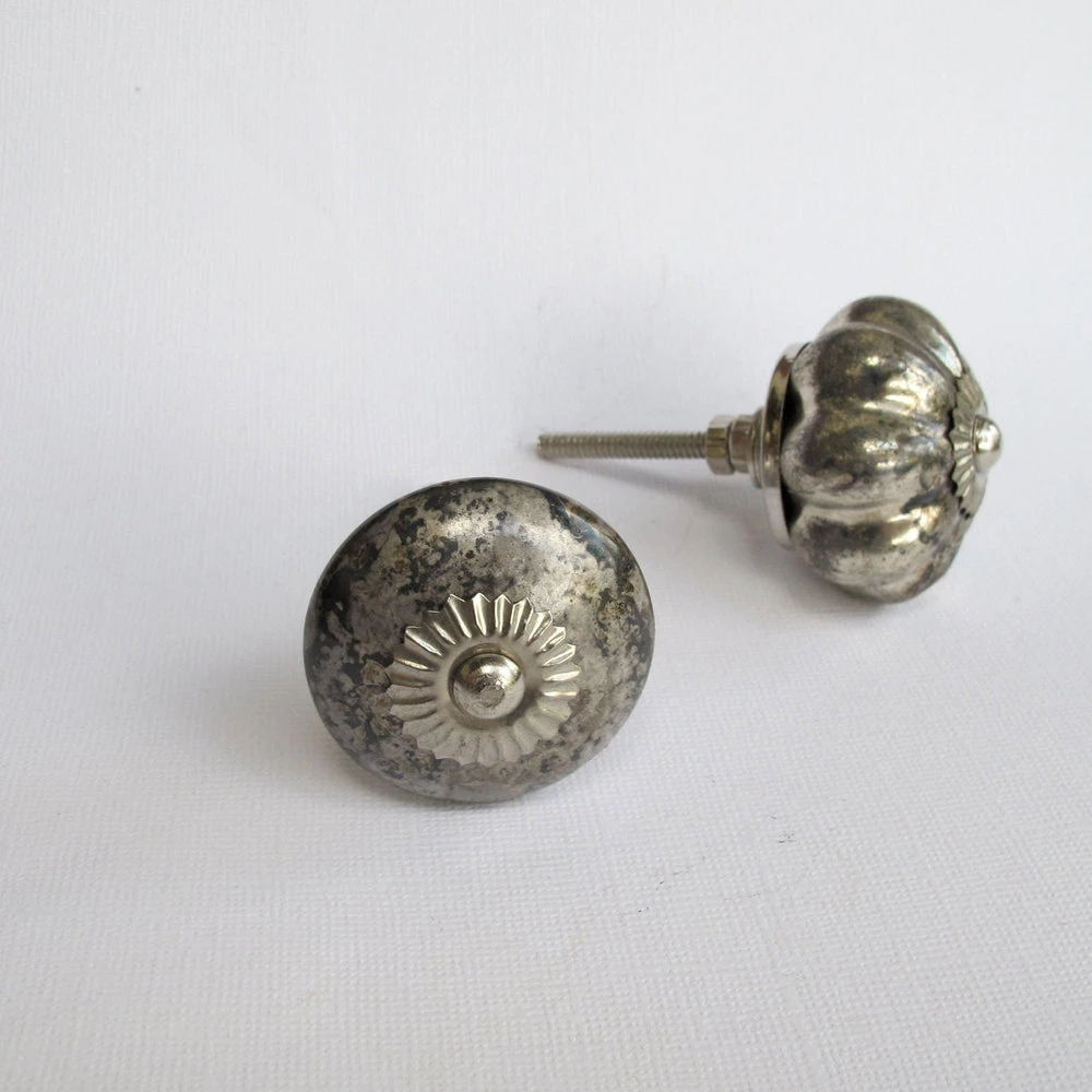 Silver Marbled Marigold Knob(Marbled Marigold Knob) 5 Silver Marbled Marigold Knob(Marbled Marigold Knob) - Image 3