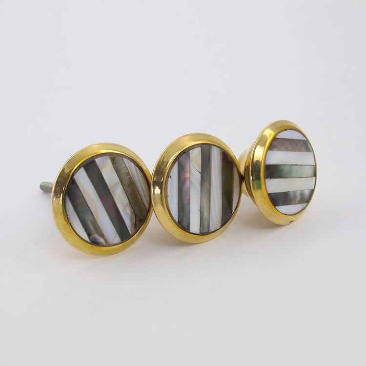 Black And White Striped Mother Of Pearl Knob(Black And White Striped Mother Of Pearl Knob) 6 Black And White Striped Mother Of Pearl Knob(Black And White Striped Mother Of Pearl Knob) - Image 4