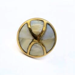 Mother Of Pearl Infinity Knob(Mother Of Pearl Infinity Knob)